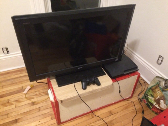 32" Tv Flat w HDMI not a smart tv in TVs in City of Halifax