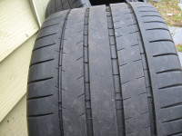 2 x 275/35/19 MICHELIN pilot Super sport tires 60%55 tread left