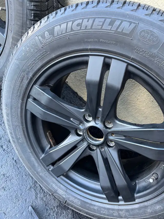 Roues :mags,pneus d’hiver,Ford Escep, et autres. accessoires in Tires & Rims in Laval / North Shore - Image 6