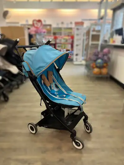 Cybex Libelle 2 - Beach Blue Floormodel/ PICK UP $350 (reg $500), View more