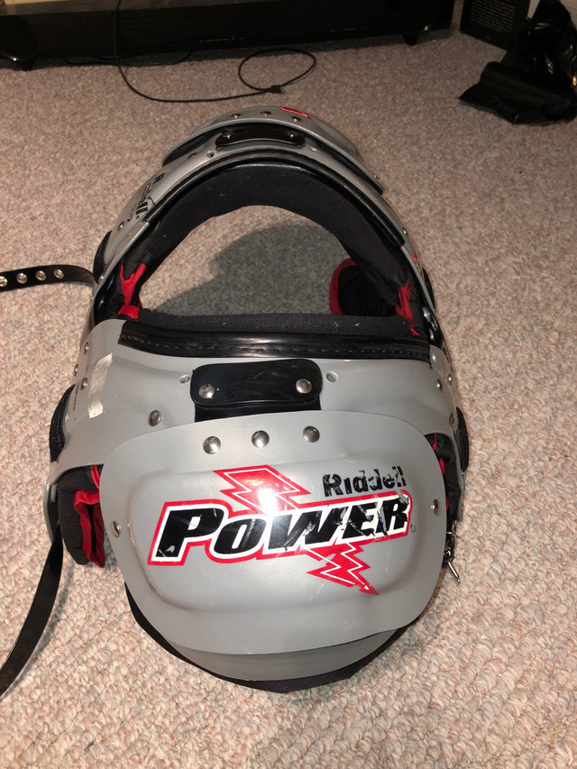 Riddell Power SPX QB/WR football pads in Football in Oakville / Halton Region - Image 3