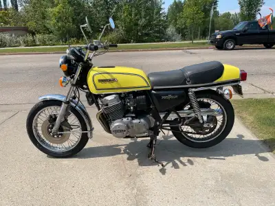 A classic reborn and back on the road! Fresh paint, brand new tires, original exhaust, and a recent...