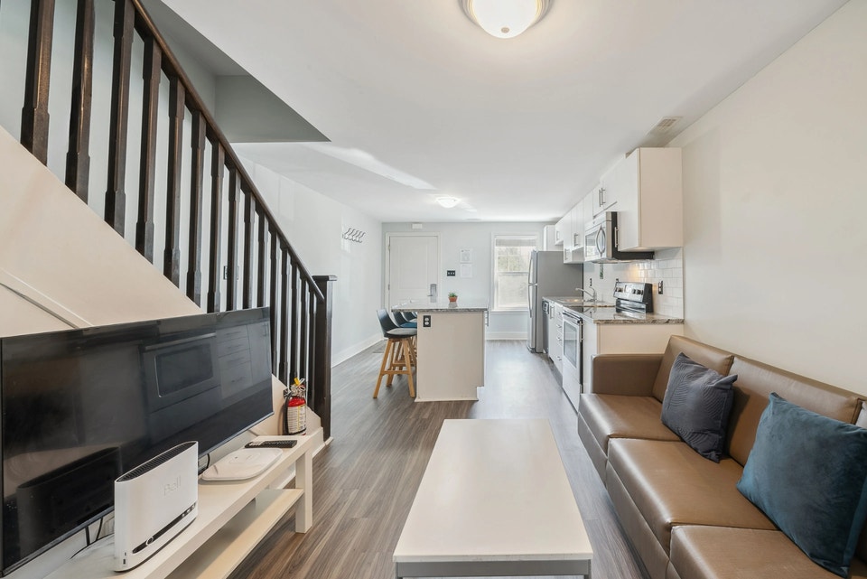 Foundry Simcoe 5