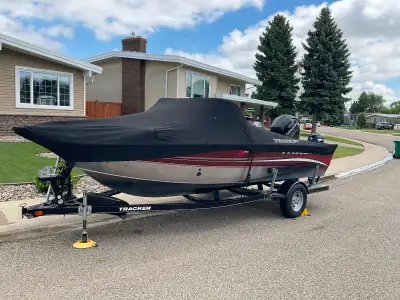 Excellent condition Has a 9.9 kicker add on which can be steered from the drivers seat The Mimm Kota...