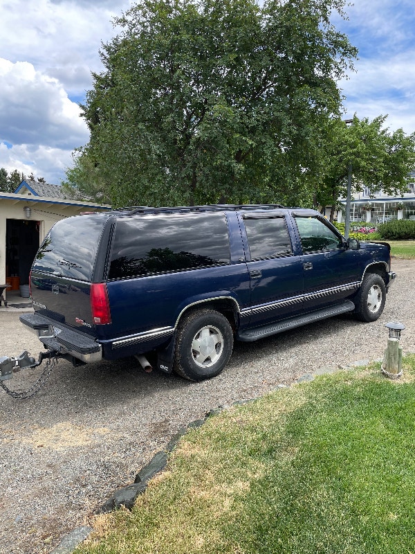 GMC Suburban Cars & Trucks Kamloops Kijiji