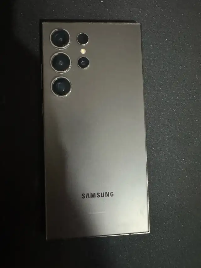 Samsung S24 Ultra 256GB in Cell Phones in Oakville / Halton Region - Image 3