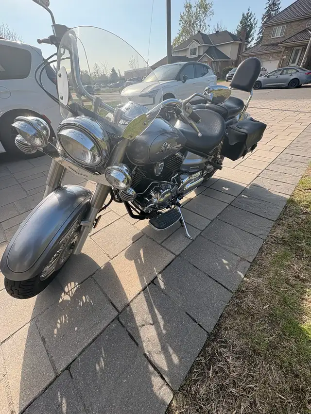 2003 Yamaha V-Star 1100 Classic in Street, Cruisers & Choppers in City of Montréal - Image 6