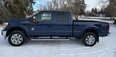 Check out this 2012 Ford F350, a robust pickup ready for any challenge. This truck has been well-mai...