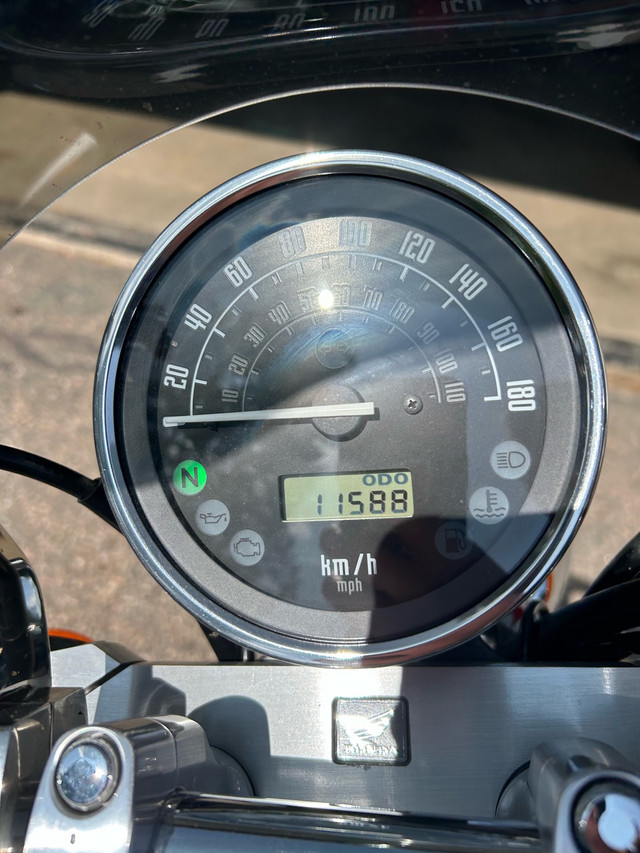 2010 Honda Shadow 750RS in Street, Cruisers & Choppers in Pembroke - Image 3