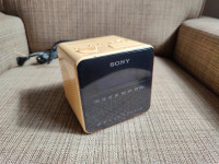 ANTIQUE Sony Dream Machine FM / AM Digital Clock Radio