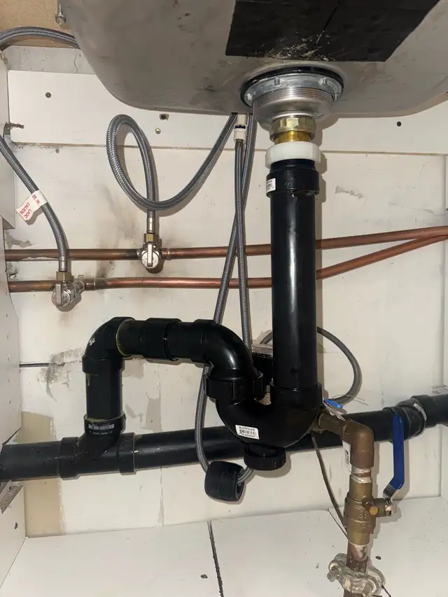 AST PLUMBING SERVICES547047190268497921
