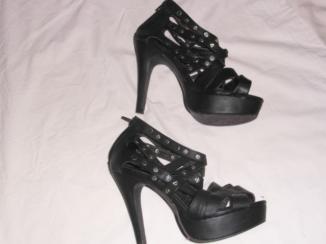 Studded strap highheel  shoes in Women's - Shoes in Stratford - Image 2