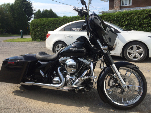 Moto Harley Davidson FLHXS Street Glide 2015 dans Routières  à Saint-Hyacinthe - Image 3