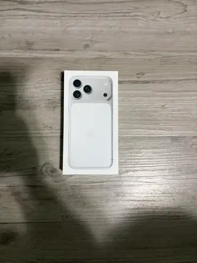 iPhone 17 pro max (brand new), View more