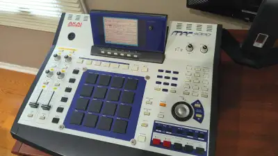 Akai MPC 4000 - SSD, Max RAM, Adat & Effects boards, View more