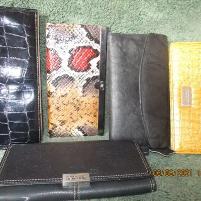 WALLETS PRICE $25 EACH FIRM. CASH ONLY KELLIGREWS FOR PIC UP, View more