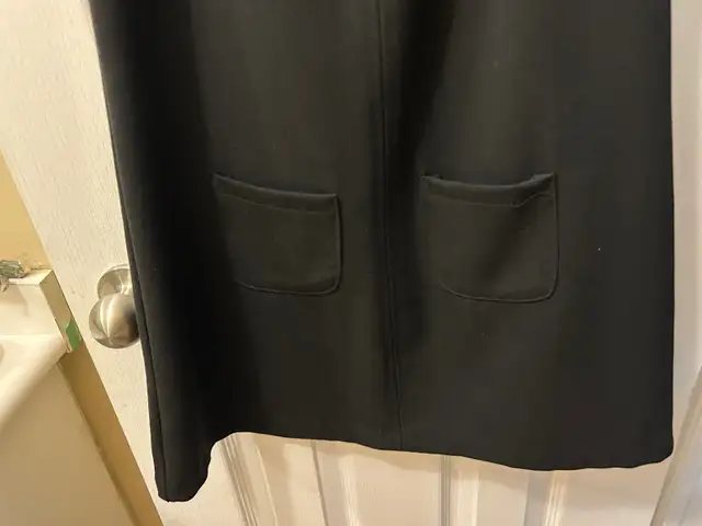 Dress, black sleeveless dress by Urban Behavior $15 size Medium in Women's - Dresses & Skirts in Oakville / Halton Region - Image 6