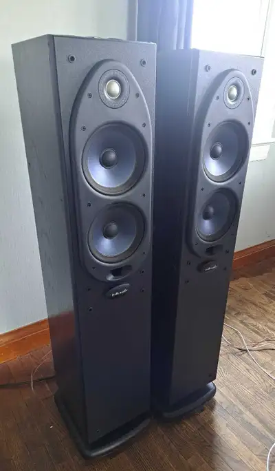 Polk Audio full set of 5 speakers, View more