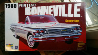 New Boxed Trumpeter 1960 Pontiac Bonneville Convertible Kit