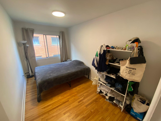 sous loc juin juillet 2 ch proche hec udem poly dans Locations longue durée  à Ville de Montréal - Image 3