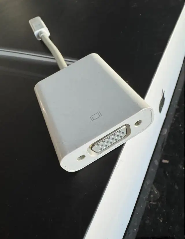 macbook Air 13” in Laptops in Edmonton - Image 6