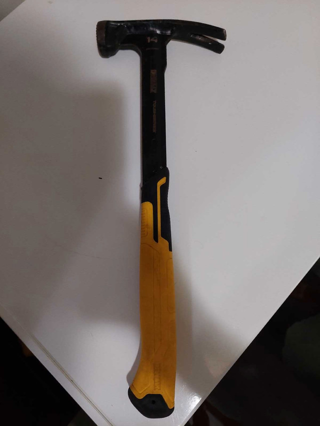 dewalt hammer in Hand Tools in Belleville - Image 2