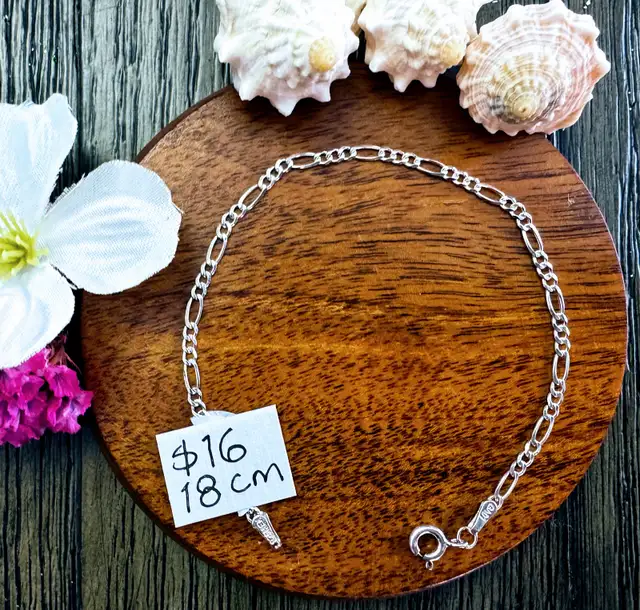  925 sterling silver jewelry in Other in Barrie - Image 9