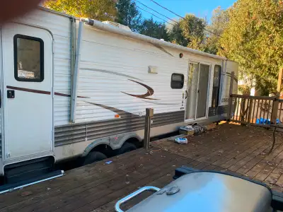 Trailer located in Kawartha lakes. Asking $25000 or best offer