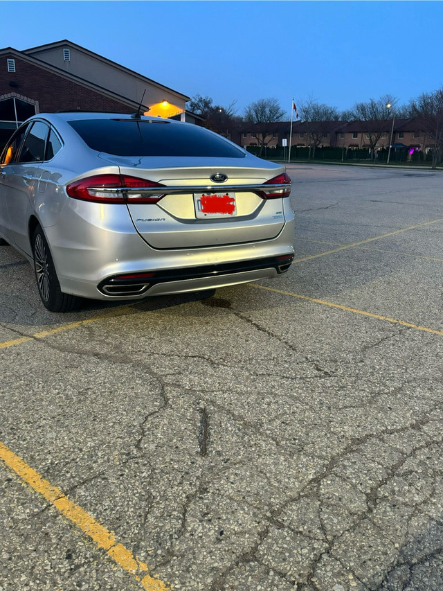 2017 Ford fusion  in Cars & Trucks in Kitchener / Waterloo - Image 4