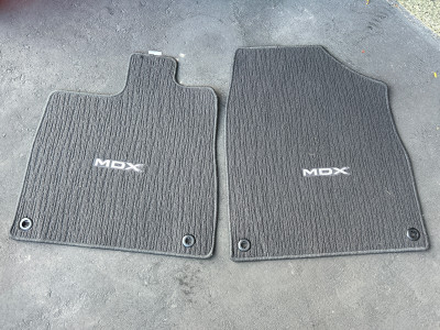2020 Acura MDX front mats