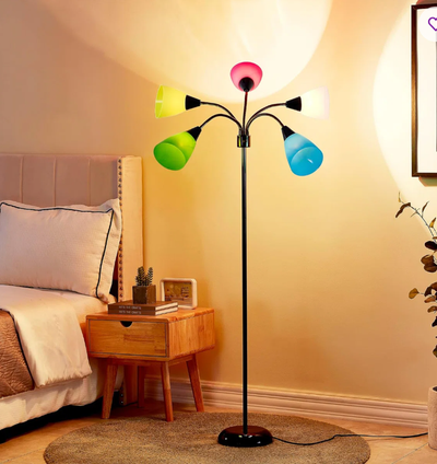 Lampadaire multicolore a 5 lampes/Multicolored floor lamp with 5, View more