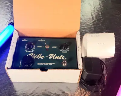 VINTAGE - PRESCRIPTION ELECTRONICS Vibe-Unit Effects Pedal, View more