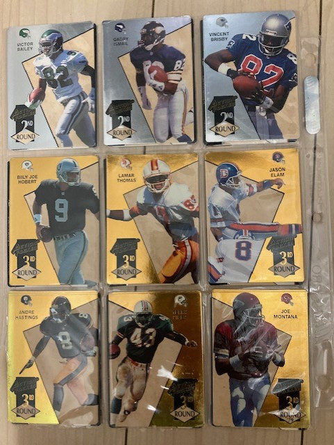 1993 ACTION PACKED rookie update football card set in Hobbies & Crafts in City of Toronto - Image 4