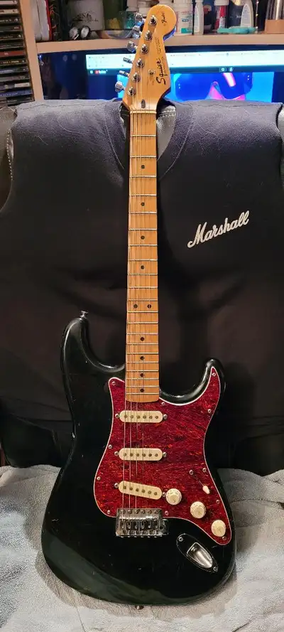 Fender Squier Stratocaster MIM (Rare), View more