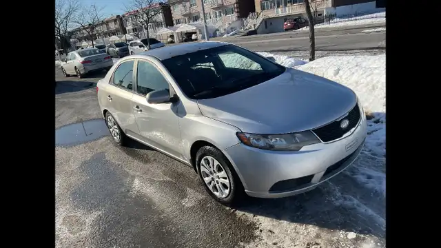 Kia Forte 2012 in Cars & Trucks in City of Montréal - Image 2