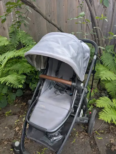 Uppababy Vista stroller v2,  Gray, View more