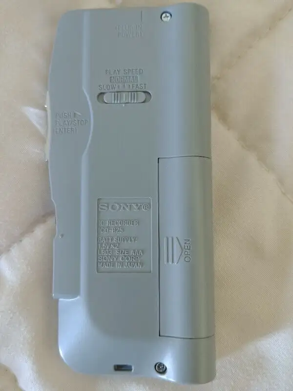 Mini portable SONY IC recorder.Made in Japan. in Cameras & Camcorders in City of Toronto - Image 3