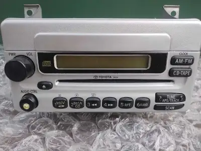 This Toyota Double Din car CD stereo, compatible with Yaris and Pontiac Vibe - bought for my Vibe an...