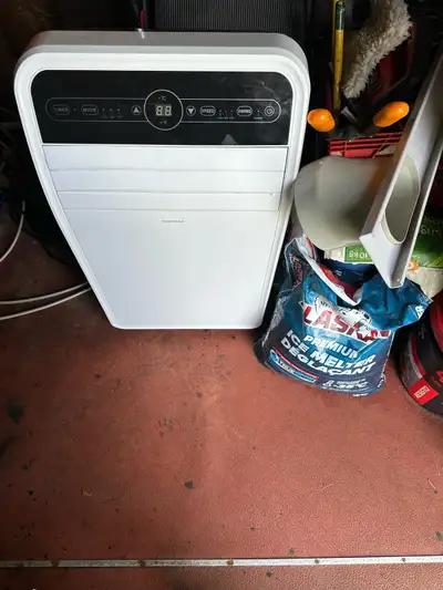Insignia AC Fan and Dehumidifier , View more