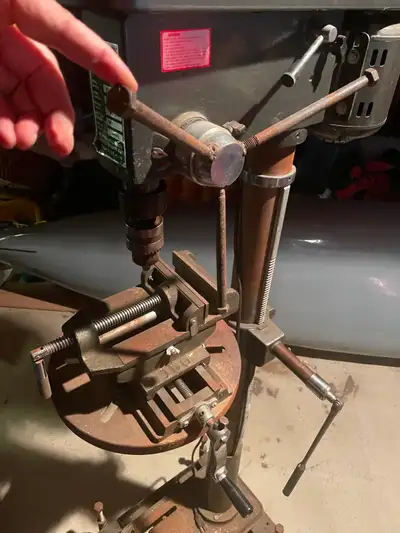 Iltec 5/8” 12-speed drill press  with heavy duty vice, View more