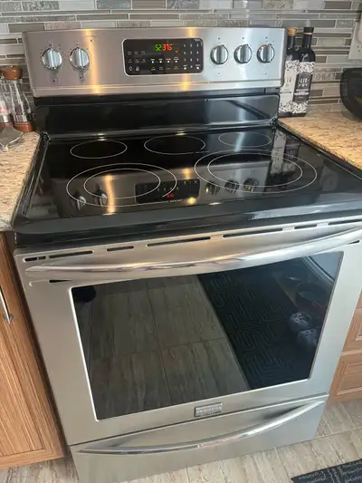 cuisinière Frigidaire Gallery , View more