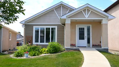 Rare bungalow with oversized yard in Bridgwater Trails for sale! Original owners (2018) - pride in o...