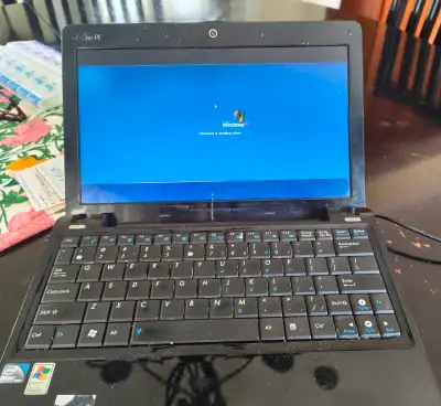 Asus eee pc 1101hab 2GB ram / 160GB, View more