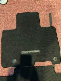 Floor mats - 2023 Kia Carnival carpet floor mats - brand new