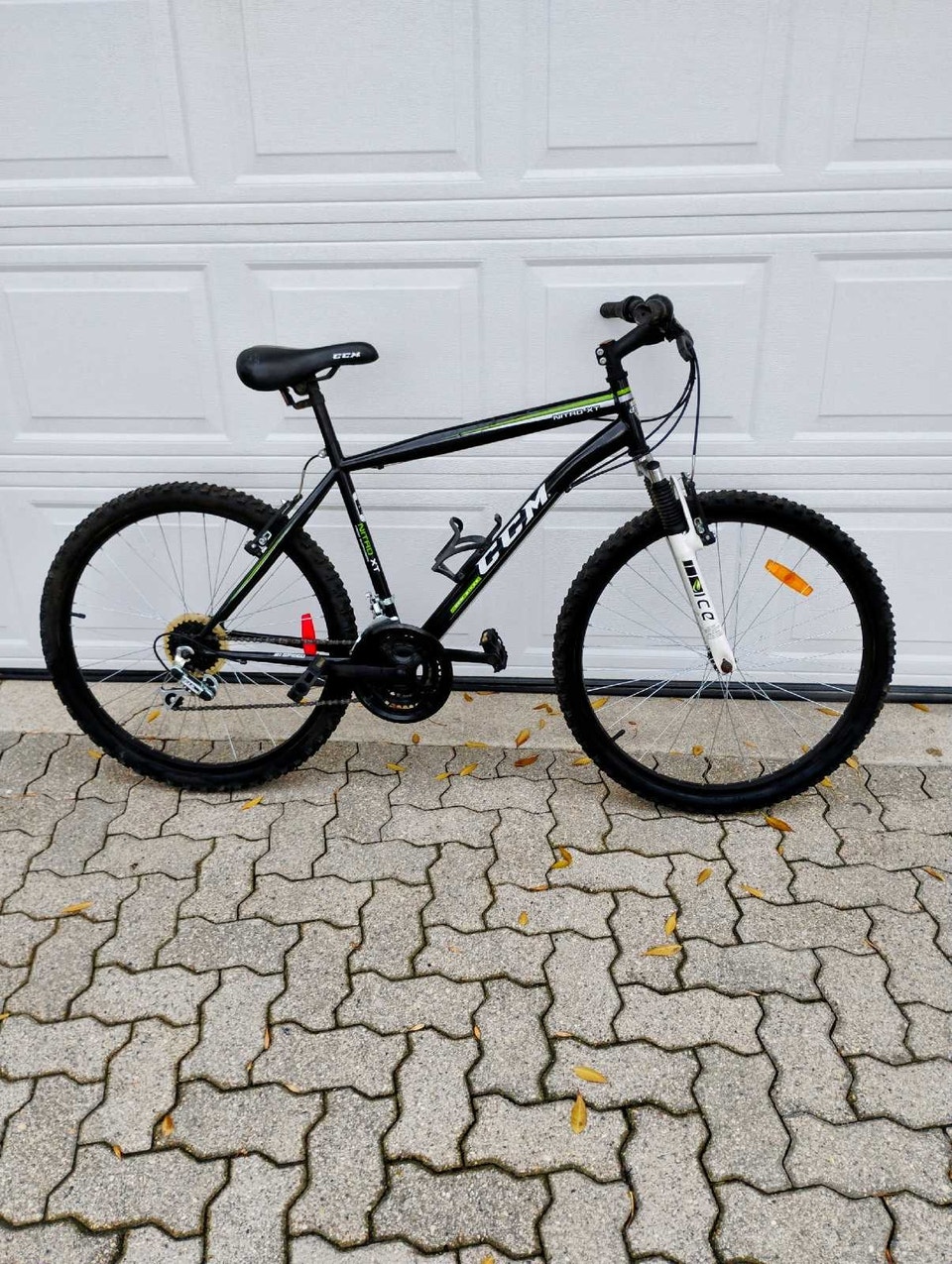Like New Men's CCM Nitro XT Mountain Bike , 21 Speed | Mountain ...