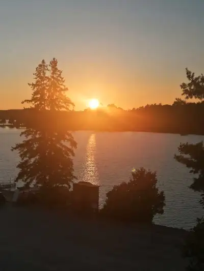 CALABOGIE RESORT LODGE (Lease take Over), View more
