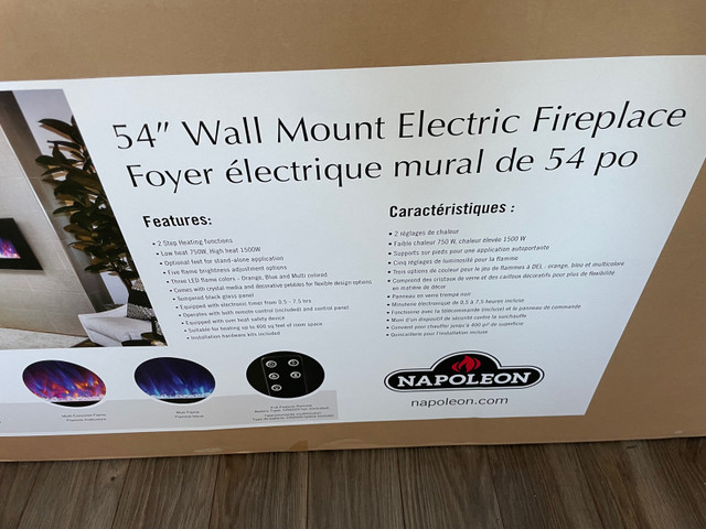 54 inch wall mount electric fireplace never taken out of box New dans Foyers & bois de Chauffage  à Laval/Rive Nord - Image 2
