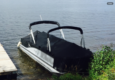Tritoon, rear bar, premium vinyl flooring, upgraded captain’s chair, wood grain dash, Honda BF 150 m...