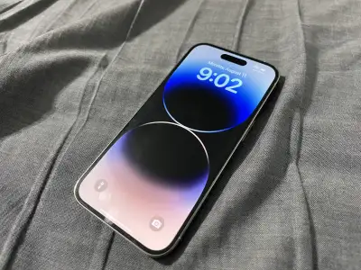 Apple iPhone 14 Pro 128G Silver Unlocked , View more