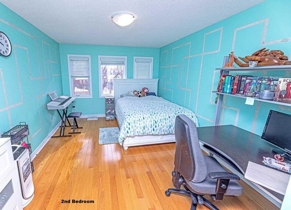 4 br. detached house in Scarborough 2
